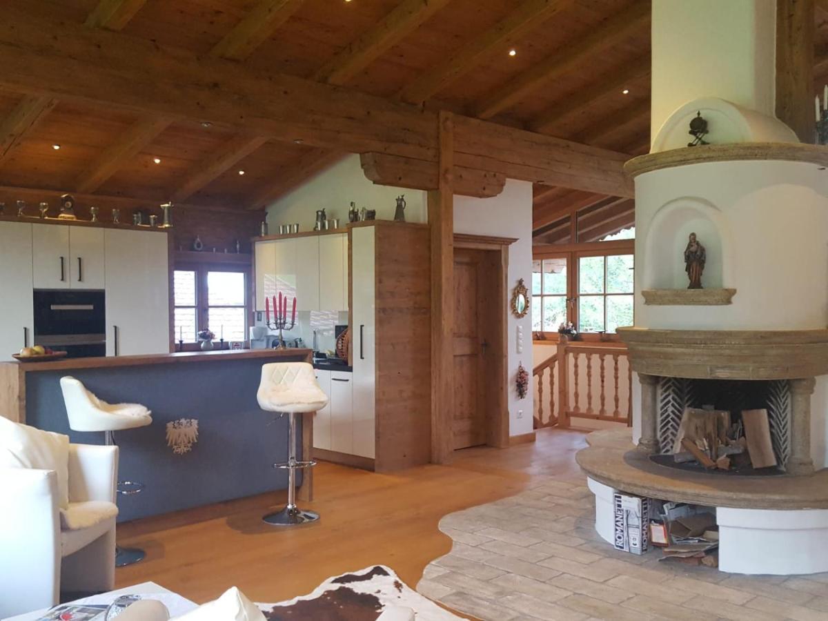 Luxuschalet Happy Home Tyrol エルマウ エクステリア 写真